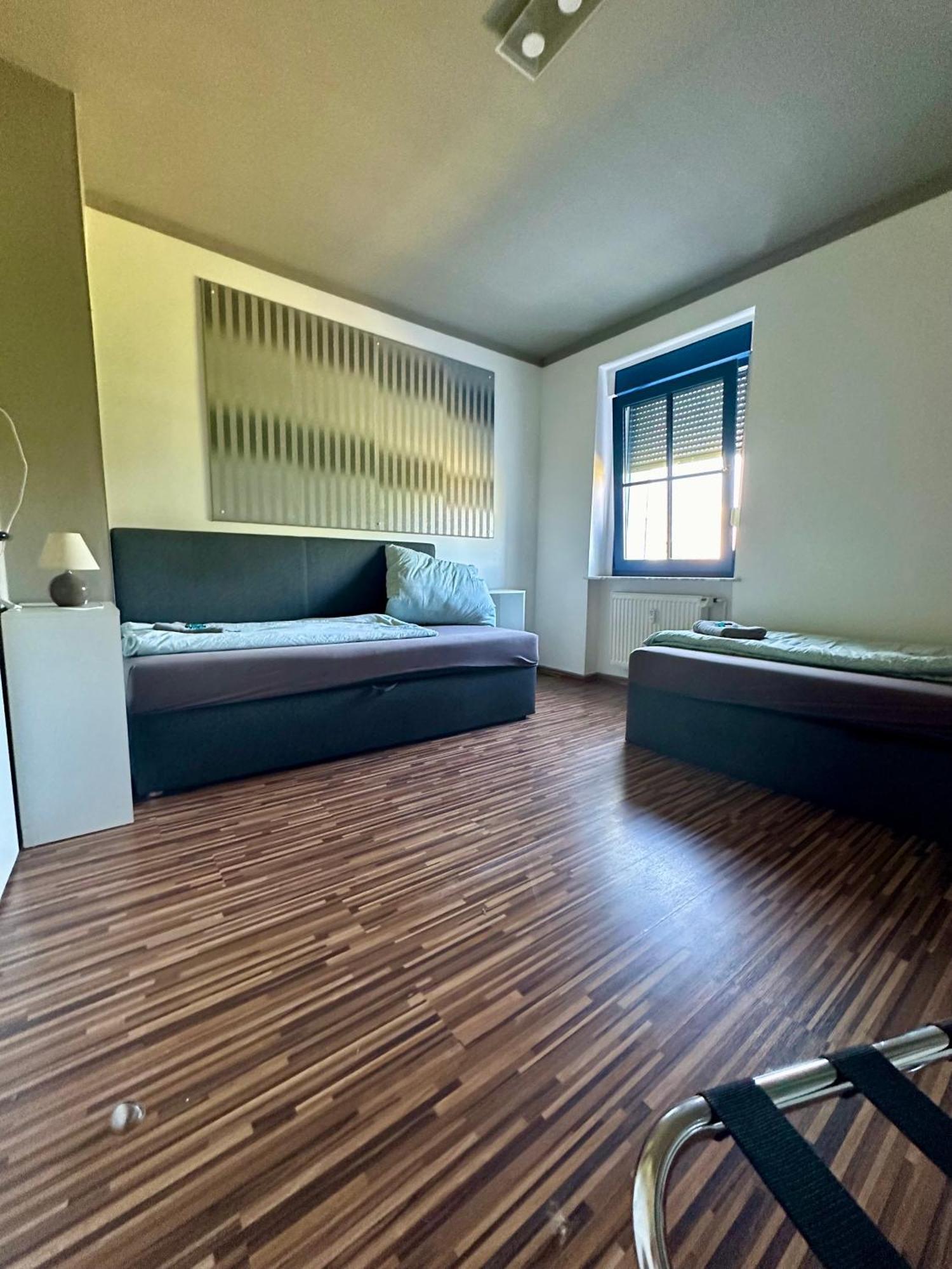 שקאודיטז Monteurwohnung Am Flughafen מראה חיצוני תמונה